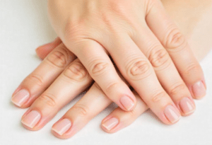 how to strengthen nails naturally
